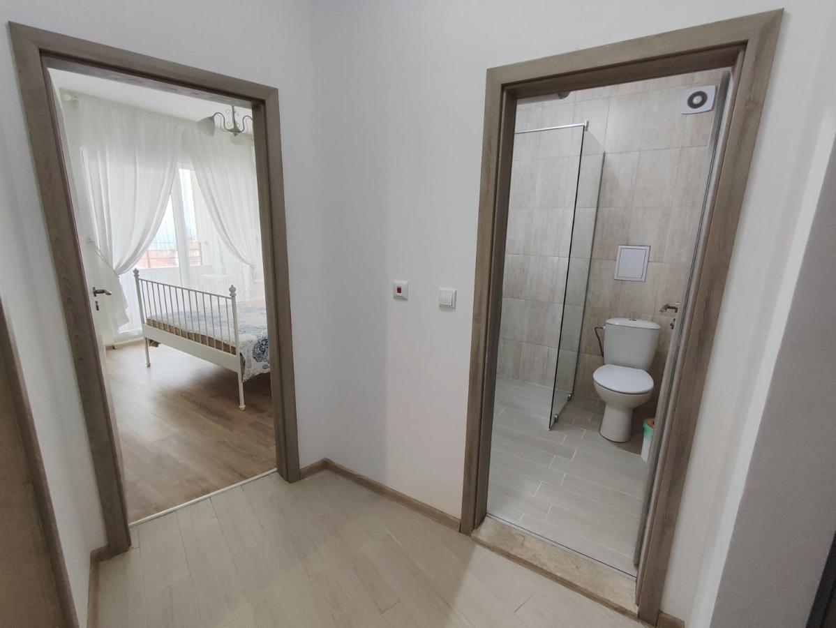 Raya Central Obzor Buitenkant foto